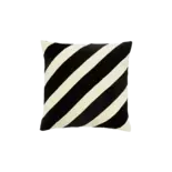 Nordal Theta-Kissen schwarz/elfenbein inklusive Füllung – 2594