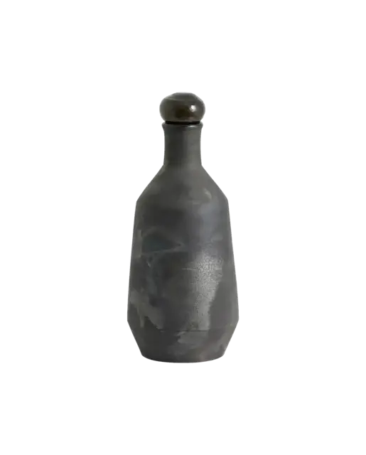 Nordal Juniper bottle with cap black - 9195 Nordal Juniper bottle with cap black - 9195
