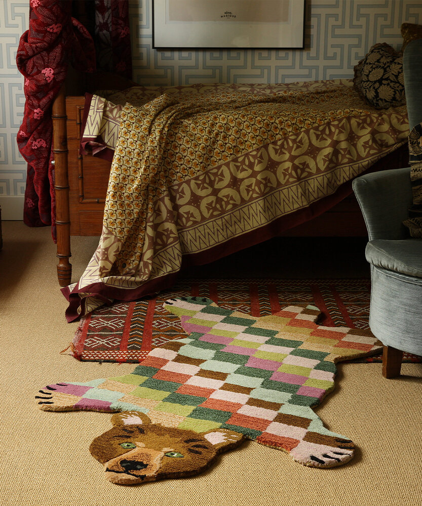 Doing Goods Archie check bear rug L - 1.45.10.094.099.5