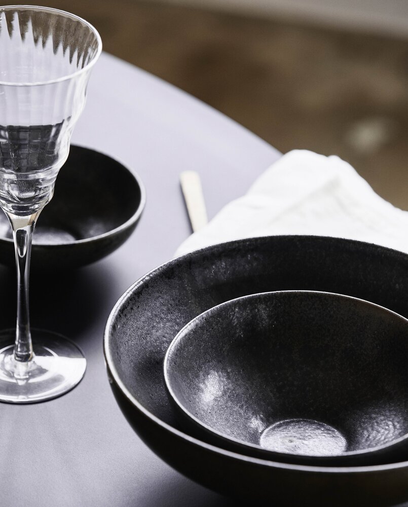 Nordal Inez bowls M black set of 4 pieces - 6410 Nordal Inez bowls M black set of 4 pieces - 6410