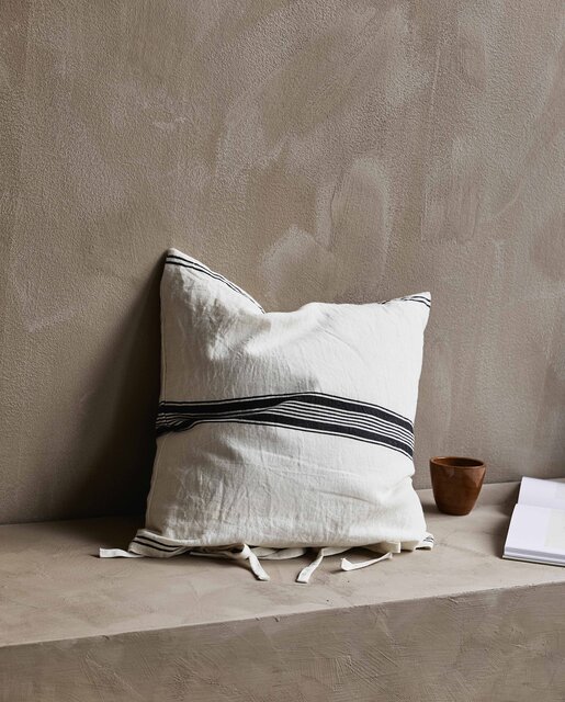 Nordal Coussin Citala noir avec rembourrage - 3871