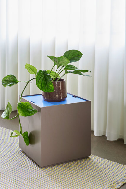 Hubsch Vault bijzettafel/opberg box blauw/bruin - 021912