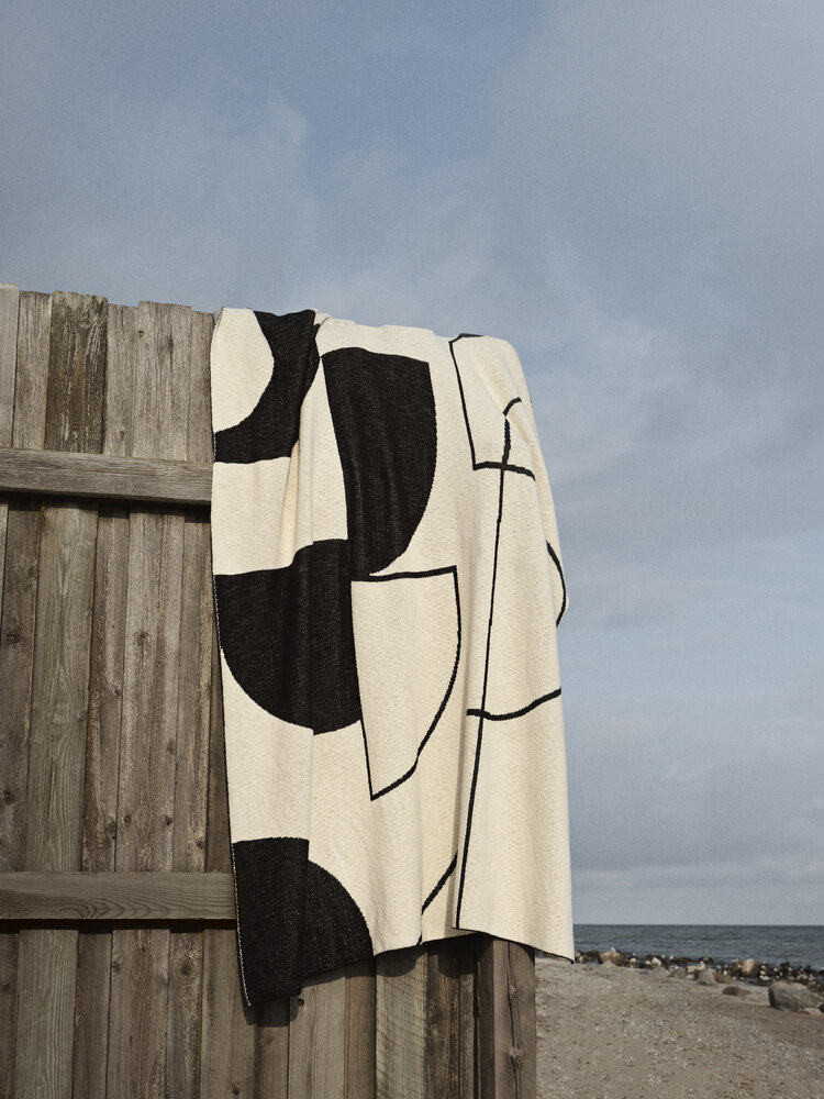 Broste Copenhagen Plaid Maren noir/beige - 71010006 Broste Copenhagen Plaid Maren noir/beige - 71010006