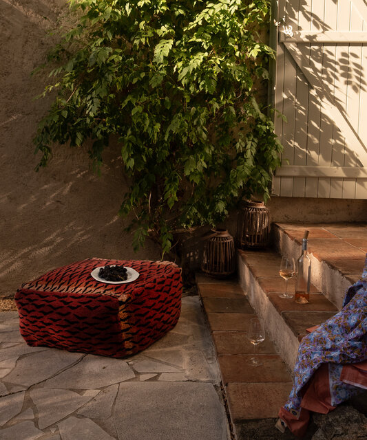 Doing Goods Pouf Tula - 1.45.15.008.200.5 Doing Goods Pouf Tula - 1.45.15.008.200.5