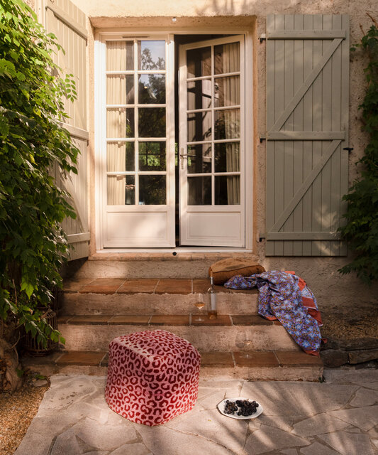 Doing Goods Pouf léopard rose petit - 1.45.15.009.030.3 Doing Goods Pouf léopard rose petit - 1.45.15.009.030.3