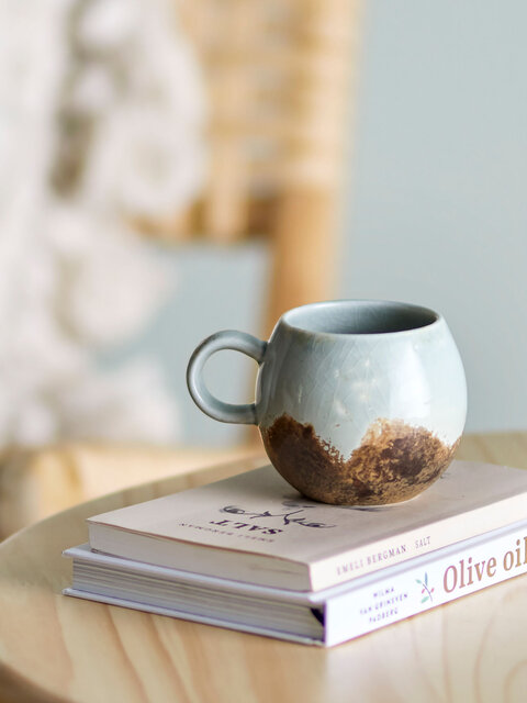 Bloomingville Set stoviglie da colazione Paula da 12 pezzi marrone - 82060940 Bloomingville Set stoviglie da colazione Paula da 12 pezzi marrone - 82060940