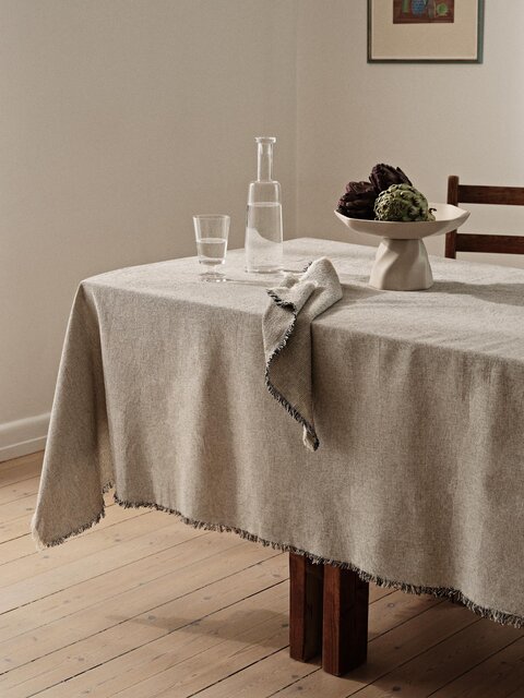 Broste Copenhagen Elouise tafelkleed zwart/gebroken wit 160x300cm - 71210355