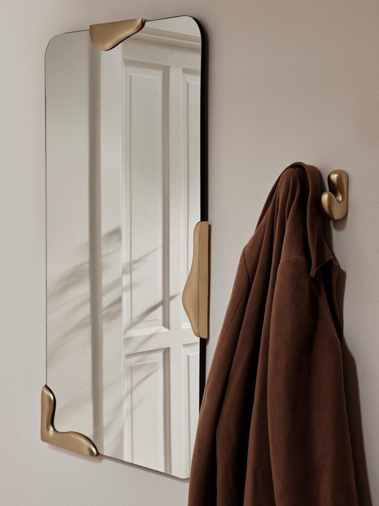 Broste Copenhagen Roberta speil i messing L - 71177706 Broste Copenhagen Roberta speil i messing L - 71177706