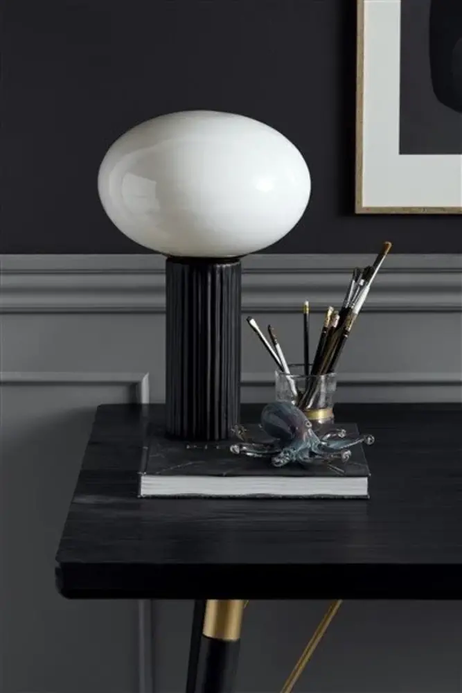 Nordal Eettafel - zwart hout