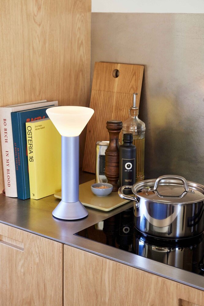 Hubsch Tragbare Flash-Lampe Metallic-Lila – 962012 Hubsch Tragbare Flash-Lampe Metallic-Lila – 962012