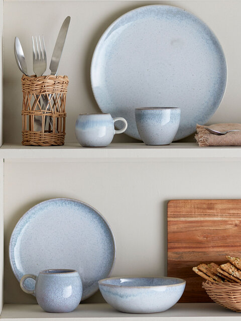 Bloomingville Paula espresso kopjes blauw set van 4 stuks - 82061625De Bloomingville Paula espresso kopjes worden geleverd in een set van 4 stuks. Beschikbaar in meerdere kleuren. Afmeting Ø7x6cm