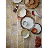 Bloomingville Paula borden Ø26,5cm bruin set van 4 stuks - 82061663 Bloomingville Paula borden Ø26,5cm bruin set van 4 stuks - 82061663