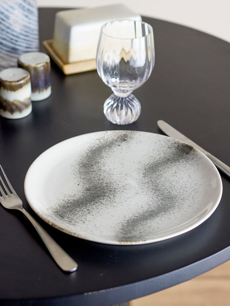 Bloomingville Platos Paula Ø26,5cm gris set de 4 piezas - 82061659 Bloomingville Platos Paula Ø26,5cm gris set de 4 piezas - 82061659