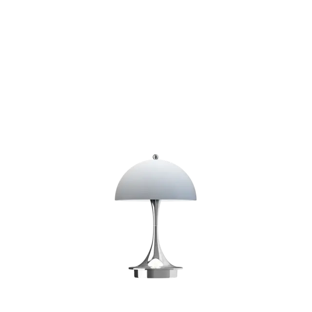 Louis Poulsen Lámpara de mesa portátil Panthella 160 cromo azul ópalo gris - 5744171449 Louis Poulsen Lámpara de mesa portátil Panthella 160 cromo azul ópalo gris - 5744171449