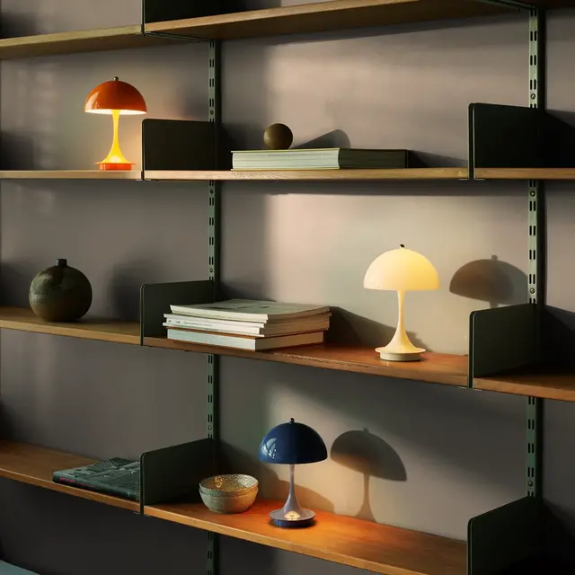 Louis Poulsen Panthella 160 bärbar bordslampa opal beige - 5744171478 Louis Poulsen Panthella 160 bärbar bordslampa opal beige - 5744171478