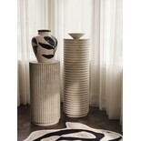 Broste Copenhagen Rillo podium Ø36x106cm antiek beige - 14469067 Broste Copenhagen Rillo podium Ø36x106cm antiek beige - 14469067