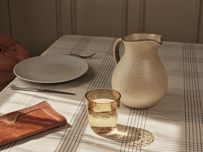 Broste Copenhagen Hammered glazen amber set van 12 stuks - 14496282 Broste Copenhagen Hammered glazen amber set van 12 stuks - 14496282