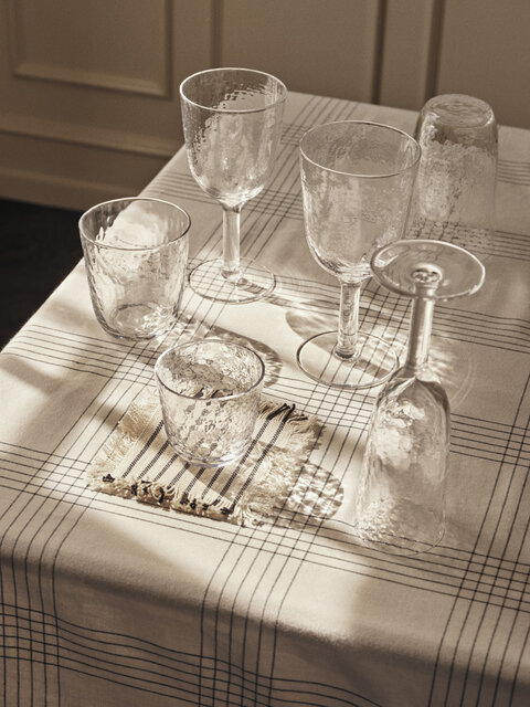 Broste Copenhagen Hammered glazen set van 12 stuks - 14496280 Broste Copenhagen Hammered glazen set van 12 stuks - 14496280