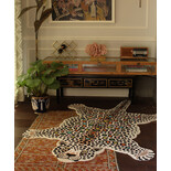 Doing Goods Disco-Leoparden-Teppich XL - 1.45.10.900.099.6 Doing Goods Disco-Leoparden-Teppich XL - 1.45.10.900.099.6