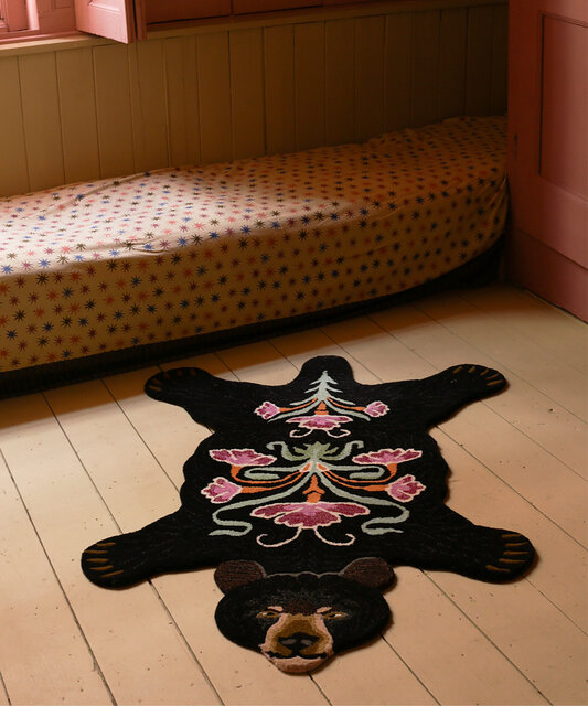 Doing Goods Tapis Blooming Black Bear L - 1.45.10.076.900.5