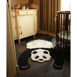 Doing Goods Plumpy panda vloerkleed L - 1.45.10.051.020.5 Doing Goods Plumpy panda vloerkleed L - 1.45.10.051.020.5