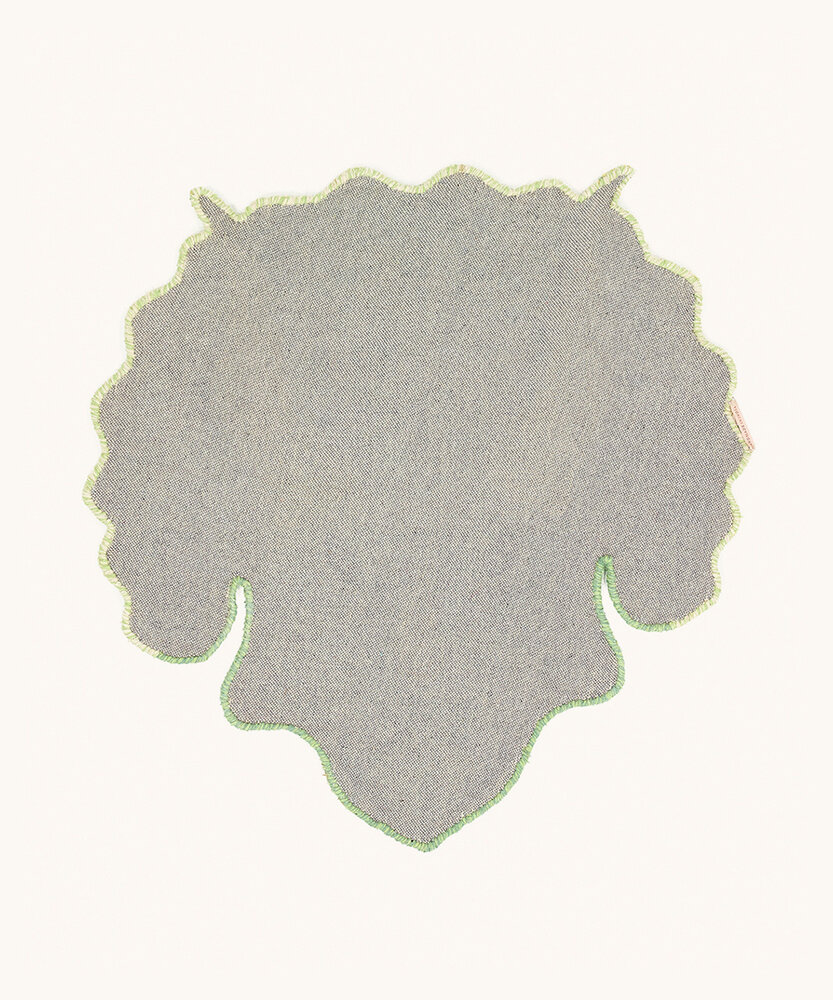 Doing Goods Triceratop head rug L - 1.45.10.113.060.5