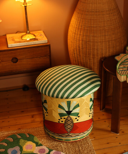 Doing Goods Paloma Palm stool - 1.40.15.011.060.5 Doing Goods Paloma Palm stool - 1.40.15.011.060.5