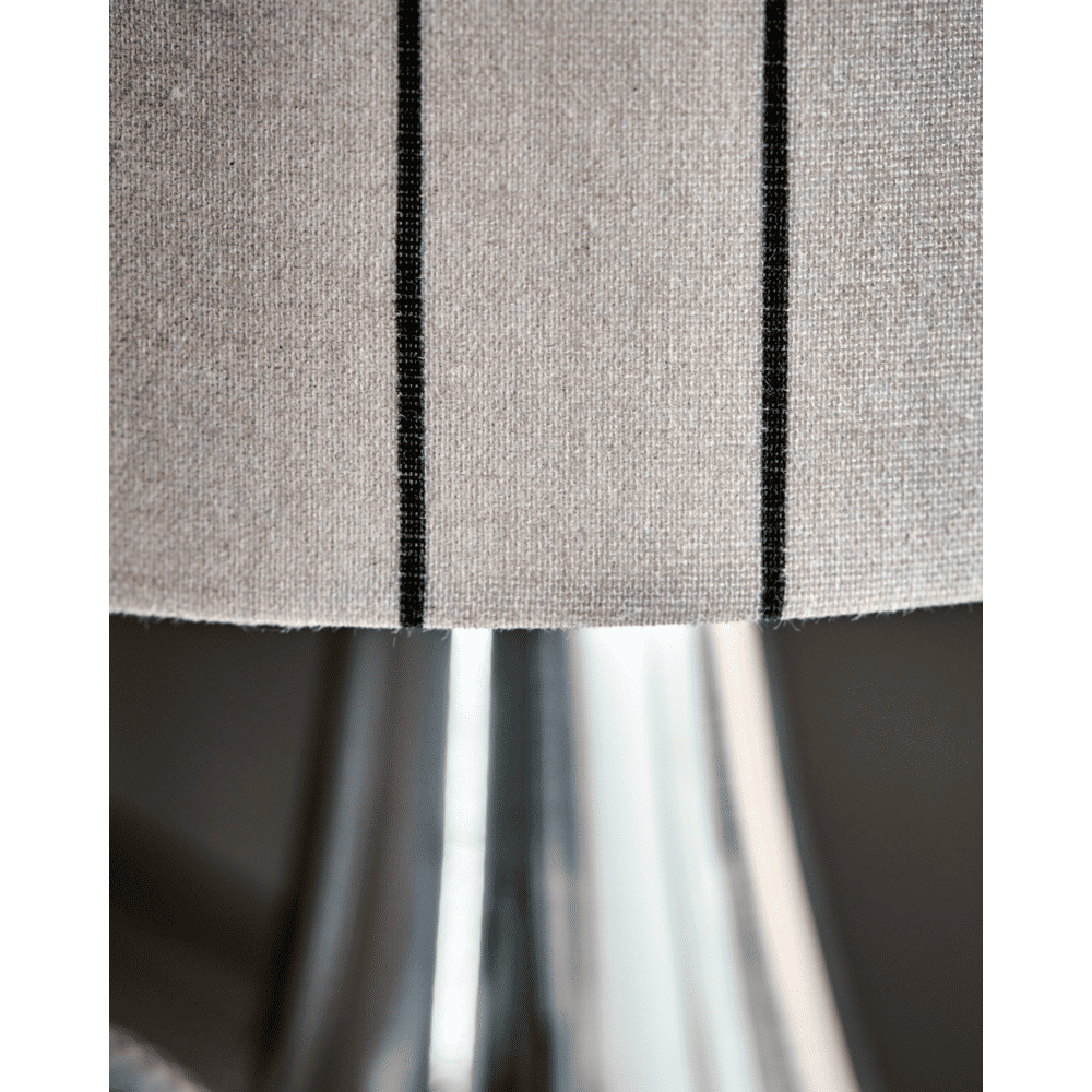 House Doctor Tulip tafellamp zilver Ø26x50cm - 206100409 House Doctor Tulip tafellamp zilver Ø26x50cm - 206100409