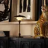 Louis Poulsen Lampe de table PH 3/2 en laiton vieilli opalin - 5744165617 Louis Poulsen Lampe de table PH 3/2 en laiton vieilli opalin - 5744165617
