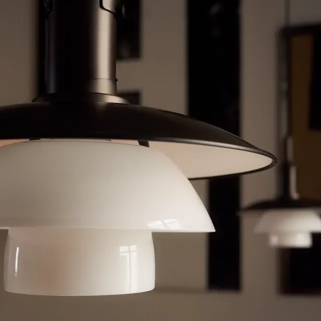 Louis Poulsen Lampada a sospensione PH 3/3 in ottone anticato opalino - 5741115806