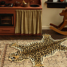 Doing Goods Tappeto leopardato Loony grande - 1.45.10.001.700.5 Doing Goods Tappeto leopardato Loony grande - 1.45.10.001.700.5