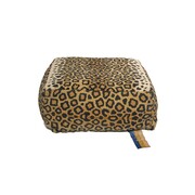 Doing Goods Leoparden-Hocker – 1.40.15.004.700.5 Doing Goods Leoparden-Hocker – 1.40.15.004.700.5