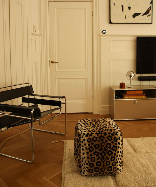 Doing Goods Puf pequeño de leopardo - 1.40.15.005.700.3 Doing Goods Puf pequeño de leopardo - 1.40.15.005.700.3