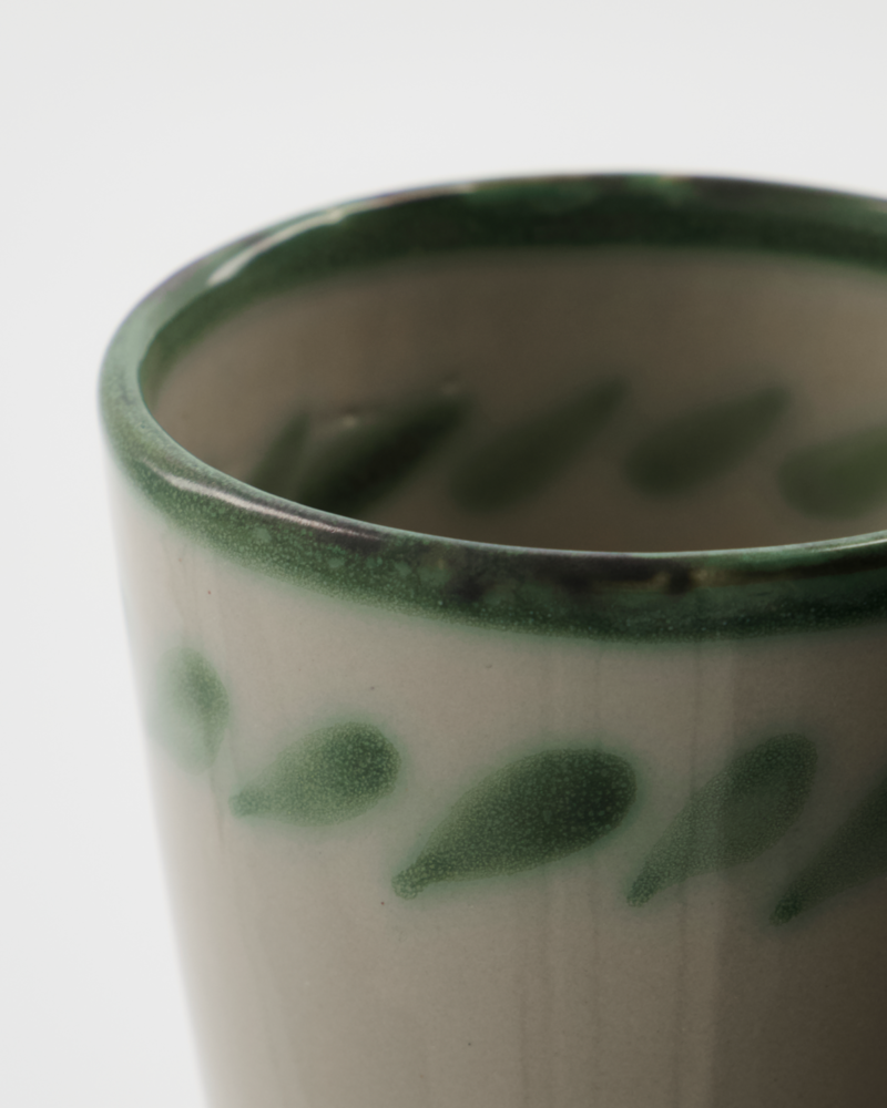 House Doctor Lot de 4 mugs Diva blanc cassé/vert - 900000469 House Doctor Lot de 4 mugs Diva blanc cassé/vert - 900000469