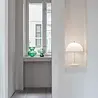 Louis Poulsen Lampe de table portable Panthella 250 blanc opale - 5744172943 Louis Poulsen Lampe de table portable Panthella 250 blanc opale - 5744172943