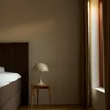 Louis Poulsen Panthella 320 bordslampa opalbeige - 5744172723 Louis Poulsen Panthella 320 bordslampa opalbeige - 5744172723