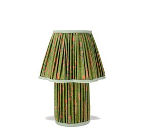 Doing Goods Myra lampe S Silk Sami grønn Doing Goods Myra lampe S Silk Sami grønn
