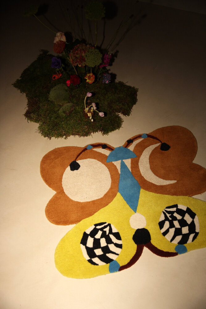 Doing Goods Tapis papillon Melody Moon citron L - 1.45.10.116.099.5 Doing Goods Tapis papillon Melody Moon citron L - 1.45.10.116.099.5