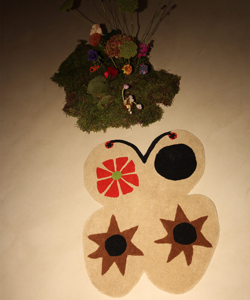 Doing Goods Tori butterfly vloerkleed L - 1.45.10.128.099.5 Doing Goods Tori butterfly vloerkleed L - 1.45.10.128.099.5