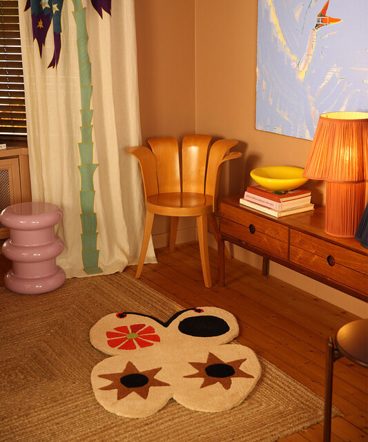 Doing Goods Tori butterfly vloerkleed L - 1.45.10.128.099.5 Doing Goods Tori butterfly vloerkleed L - 1.45.10.128.099.5