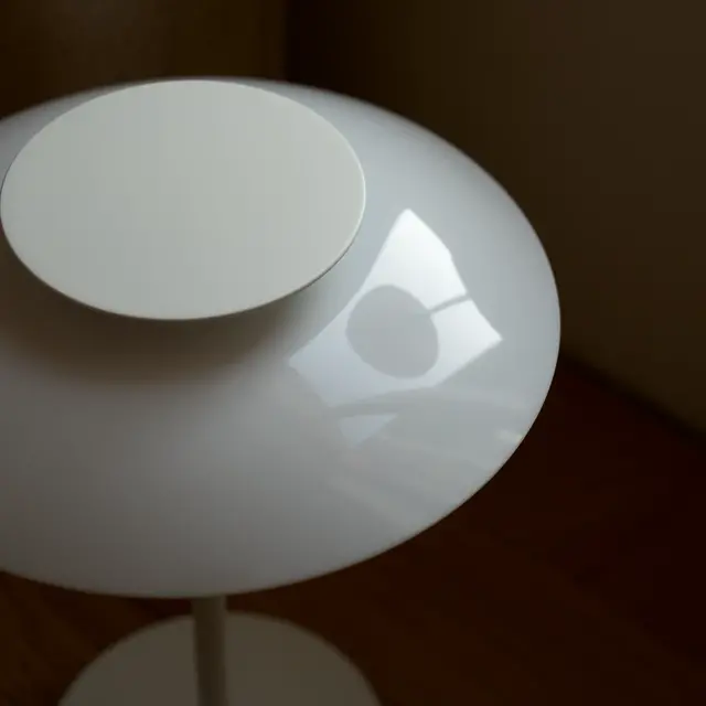 Louis Poulsen PH 80 portabel bordslampa opalvit/vit - 5744172338