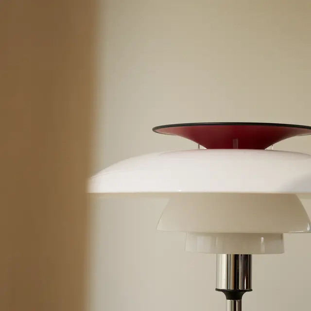 Louis Poulsen PH 80 bordslampa opalvit/högglansförkromad - 5714693035786