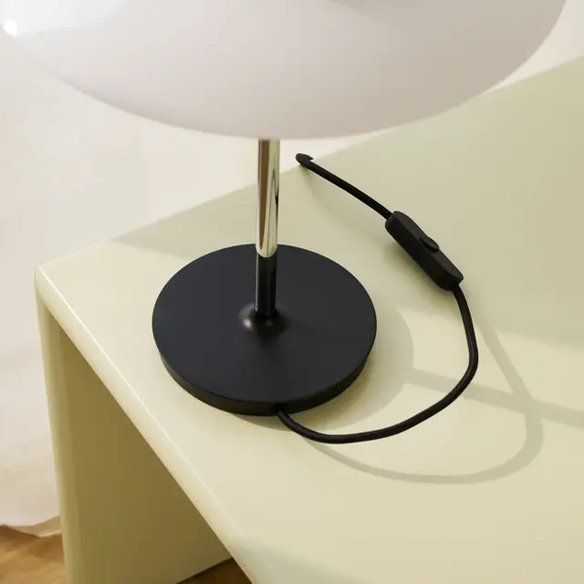 Louis Poulsen PH 80 bordslampa opalvit/högglansförkromad - 5714693035786