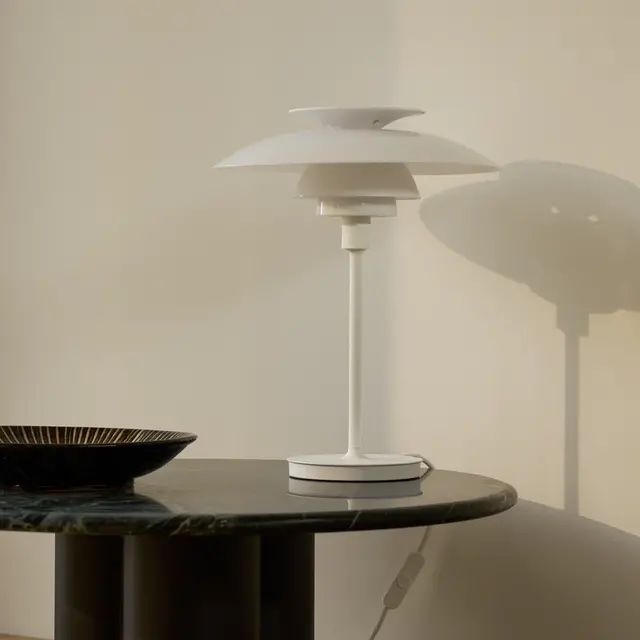 Louis Poulsen PH 80 bordslampa opalvit/vit - 5744172257