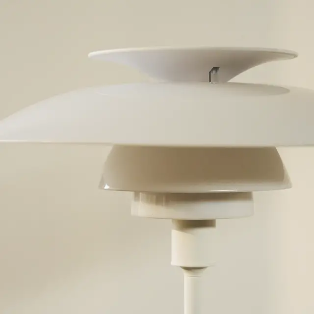Louis Poulsen PH 80 bordslampa opalvit/vit - 5744172257