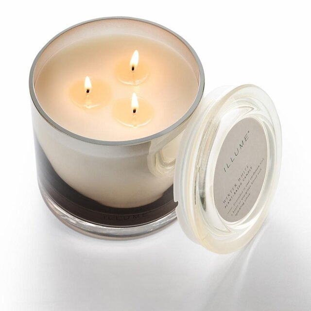 Illume Candela bianca invernale - 4626133300