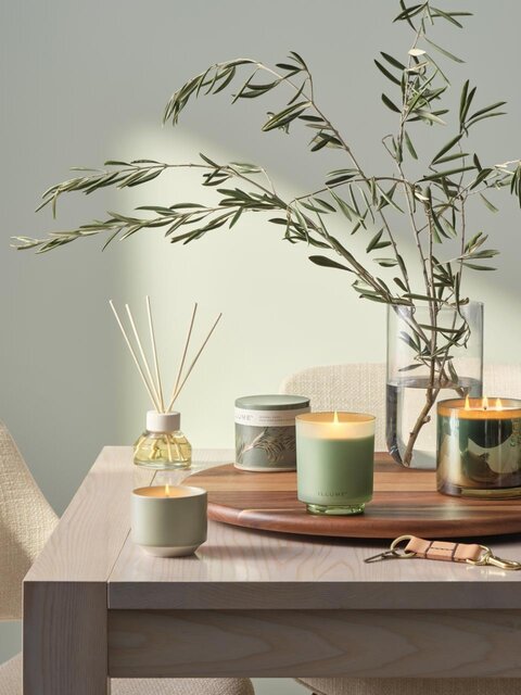 Illume Hinoki salvie æskelys grøn - 4537500300 Illume Hinoki salvie æskelys grøn - 4537500300