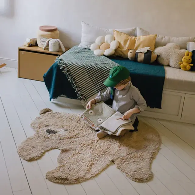 Lorena Canals Bear Animal rug 120x122cm Lorena Canals Bear Animal rug 120x122cm