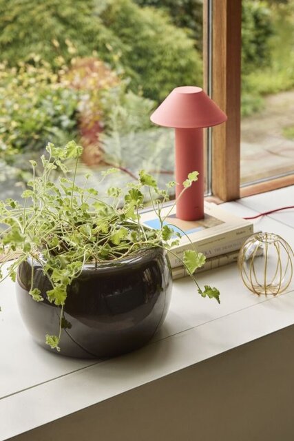 Hubsch Tornbordslampa röd Hubsch Tornbordslampa röd