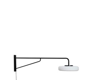 Hubsch Lámpara de pared Sway negra Hubsch Lámpara de pared Sway negra